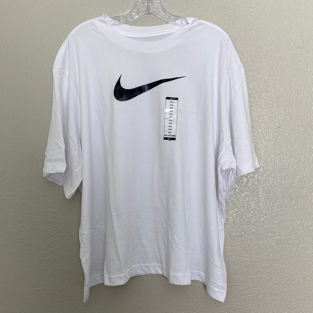 ‼️ONLY 1‼️ Nike Women’s Loose Fit Tee XXL